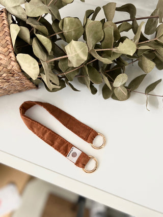 Mini Cinta Pulsera para móvil Pana Coñac (sin funda)