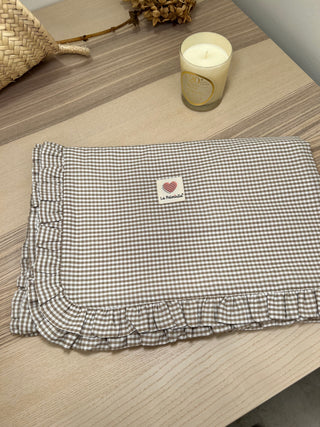 Manta Ligera Volantitos Vichy beige