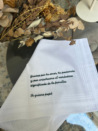 Pañuelo personalizado bordado para boda