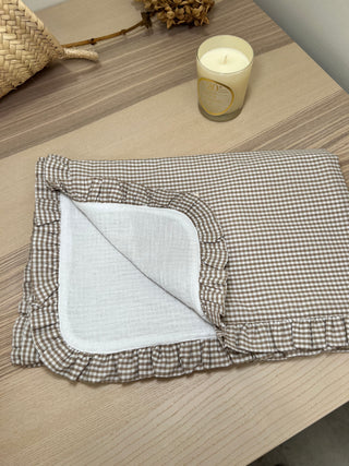 Manta Ligera Volantitos Vichy beige