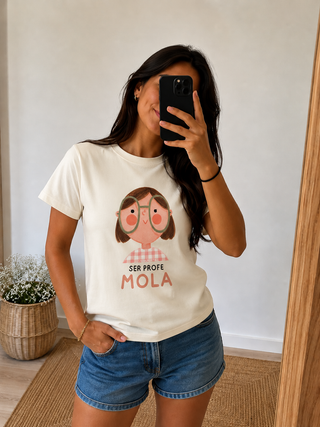 Camiseta SER PROFE MOLA / Cruda